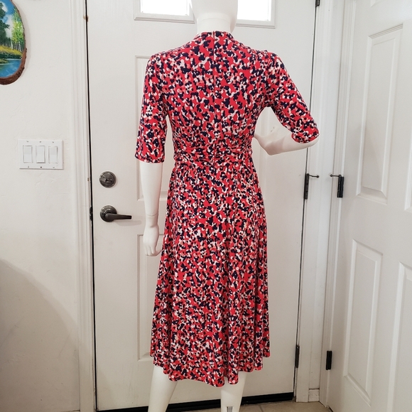 Vince Camuto Red and Black Patterned Midi Dress - Picture 6 of 12